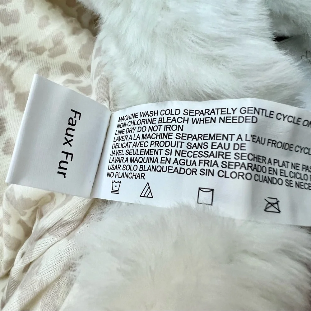 NWT Jessica Simpson Faux Fur Baby Snowsuit - Picture 8 of 12